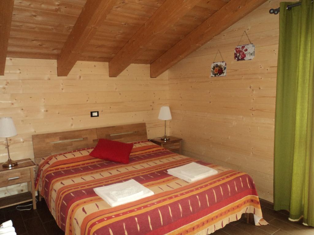 Chalet Trentino Bed and Breakfast Fiavè Kamer foto